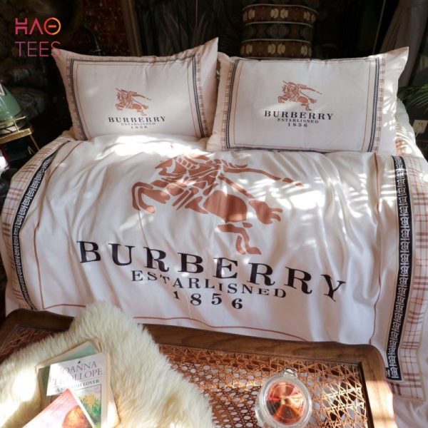 Burberry Full Light Luxury Color Bedding Set Limited Edition