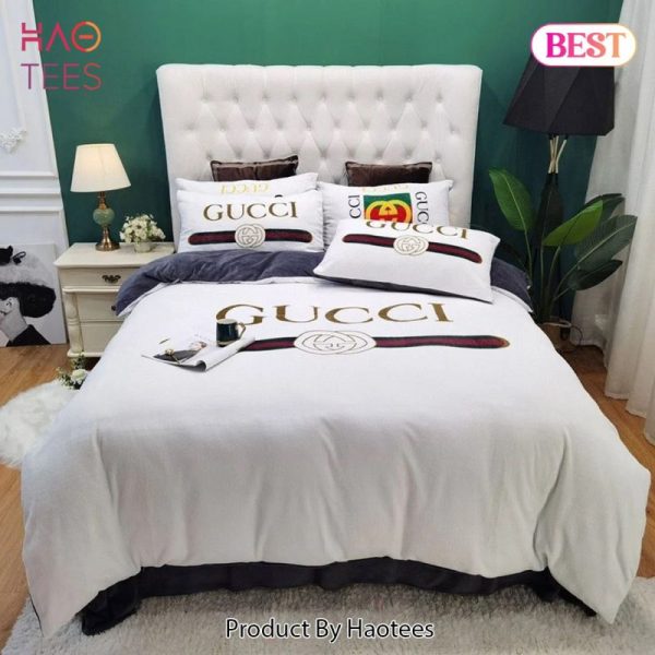 Gucci Amazing White Fashion Logo Luxury Brand Bedding Set Home Decor