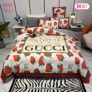 Gucci Strawberry Fashion Logo Luxury Brand Bedding Set Home Decor