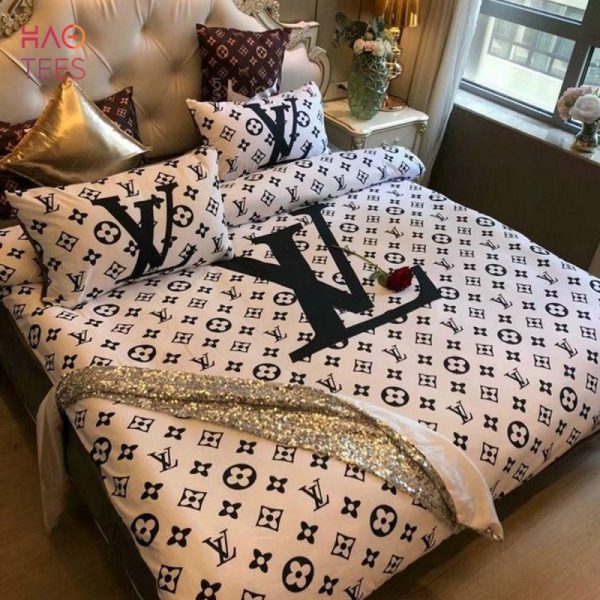 LV Bedding Sets Duvet Cover Lv Bedroom Sets Luxury Brand Bedding V3