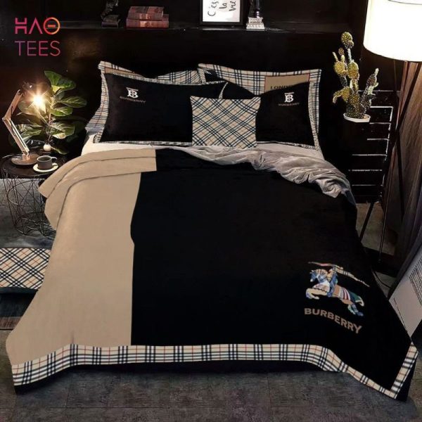 NEW Burberry French Limited Edition Black Bedding Sets