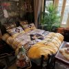 [NEW] Burberry Light Gold Luxury Color Mix Stripe Pattern Bedding Set