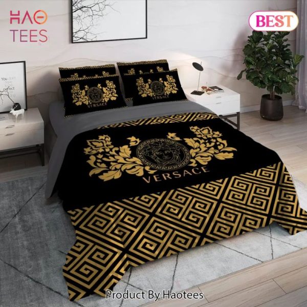 Versace Medusa Pattern Luxury Brand High End Premium Bedding Set Home Decor